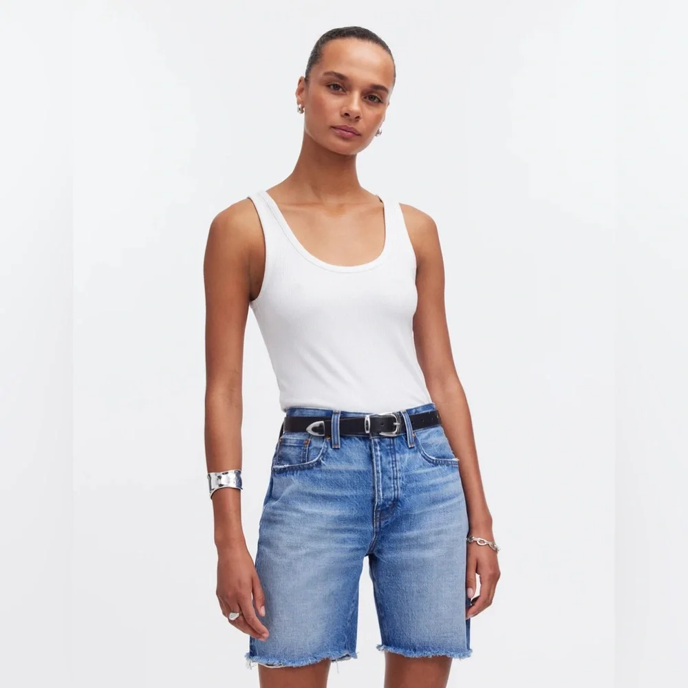 NWOT Madewell Long Denim Shorts in Pedersen Wash - 25